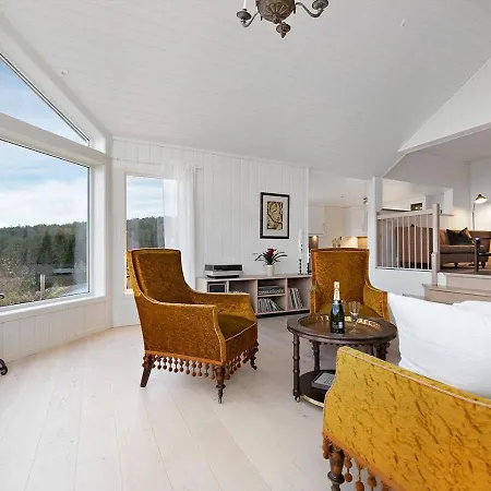 Edvardski Vila Holiday home *